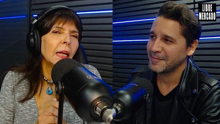 Emmanuel Danann PASEA A FEM1NI$TA por todo el estudio radial en su propio programa | Emmanuel Danann